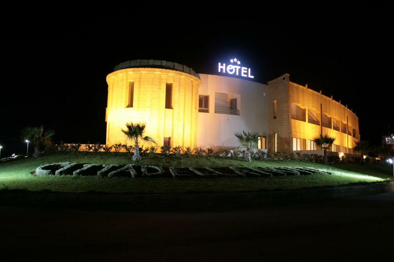 Citta Della Notte Hotel เอากุสตา ภายนอก รูปภาพ